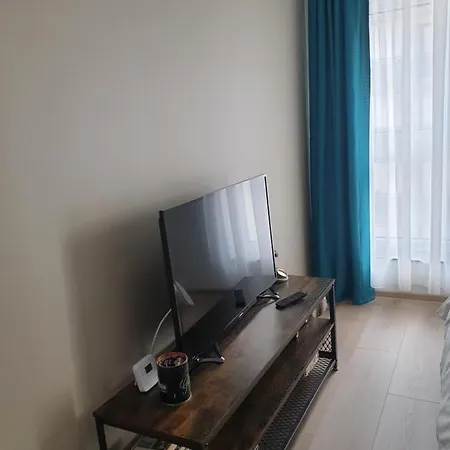 Qualis Apartament2 *